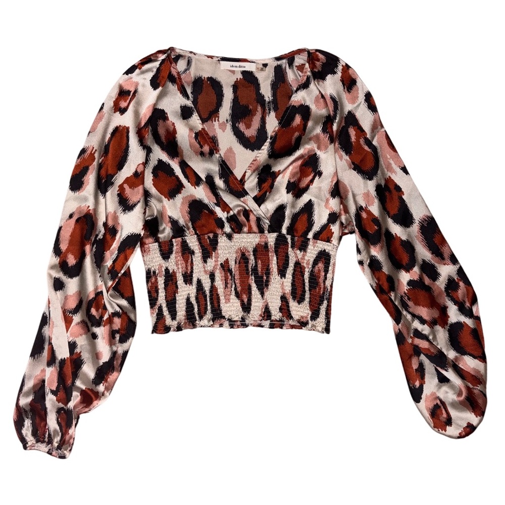 Idem Ditto Bold Animal Print Long Sleeved Crop Top